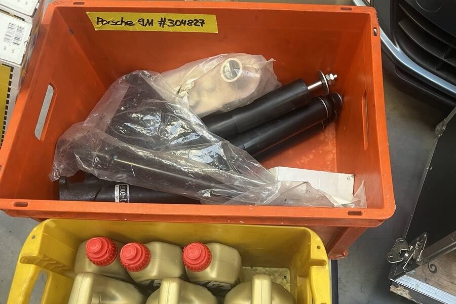 Image 48/50 of Porsche 911 2.0 L (1966)