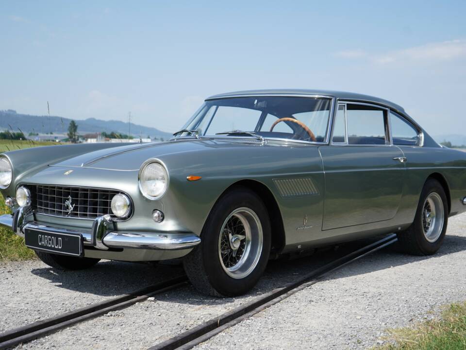 Afbeelding 42/72 van Ferrari 250 GTE (1962)