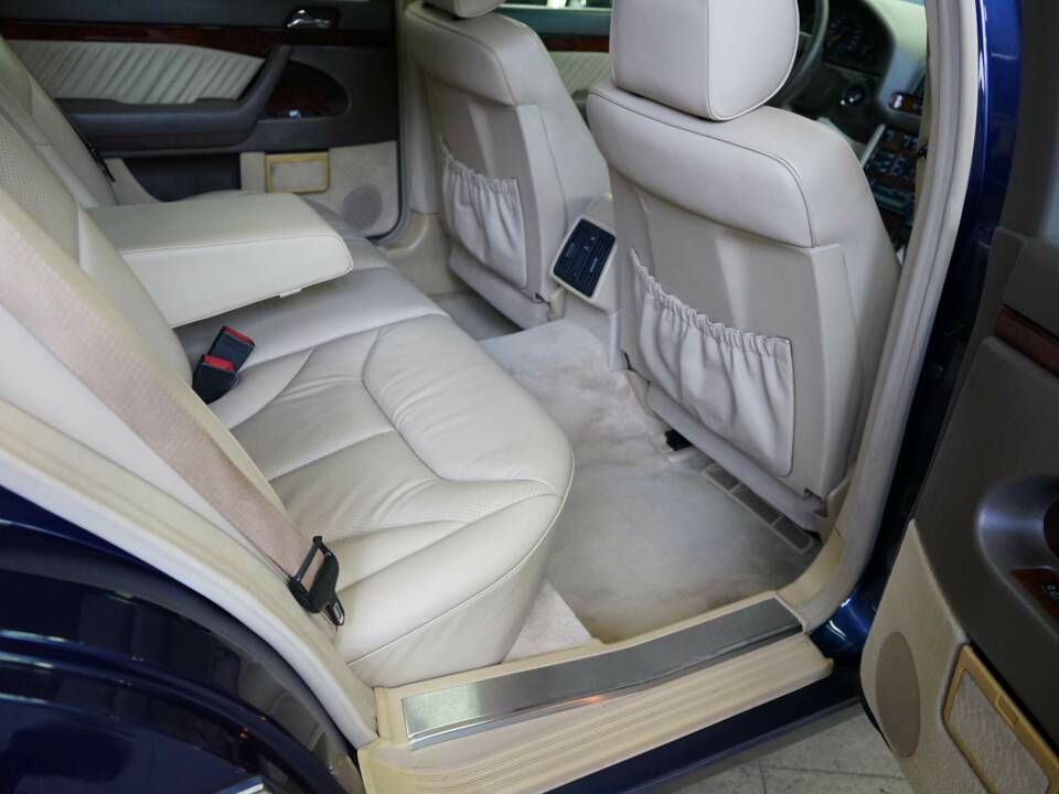 Immagine 22/36 di Mercedes-Benz S 500 L (1994)