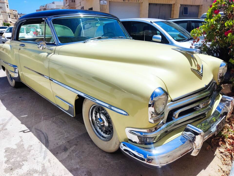 Bild 26/50 von Chrysler New Yorker (1954)