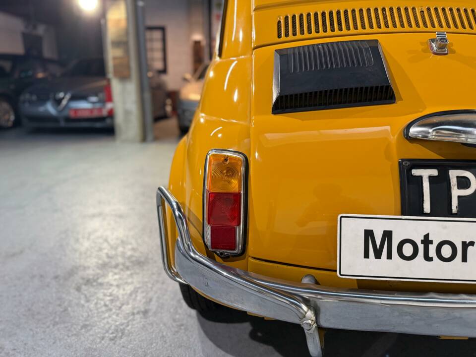 Image 42/76 de FIAT 500 L (1970)