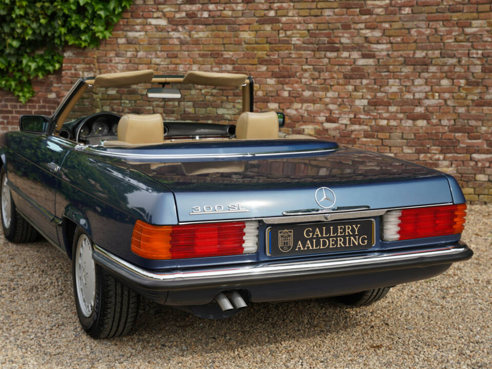 Immagine 16/50 di Mercedes-Benz 300 SL (1986)