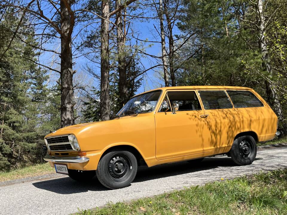 Bild 3/26 von Opel Kadett Caravan 1,1 (1973)