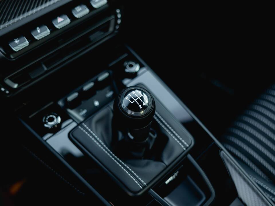 Imagen 53/80 de Porsche 911 S/T (2023)