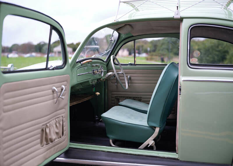 Immagine 30/49 di Volkswagen Maggiolino 1200 Standard &quot;Dickholmer&quot; (1963)