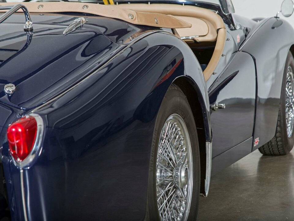 Image 7/20 of Triumph TR 3A (1958)