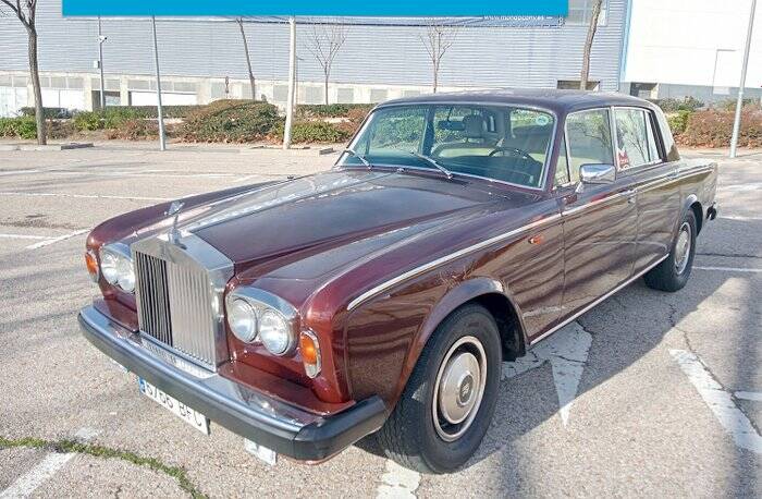 Imagen 1/7 de Rolls-Royce Silver Shadow II (1987)