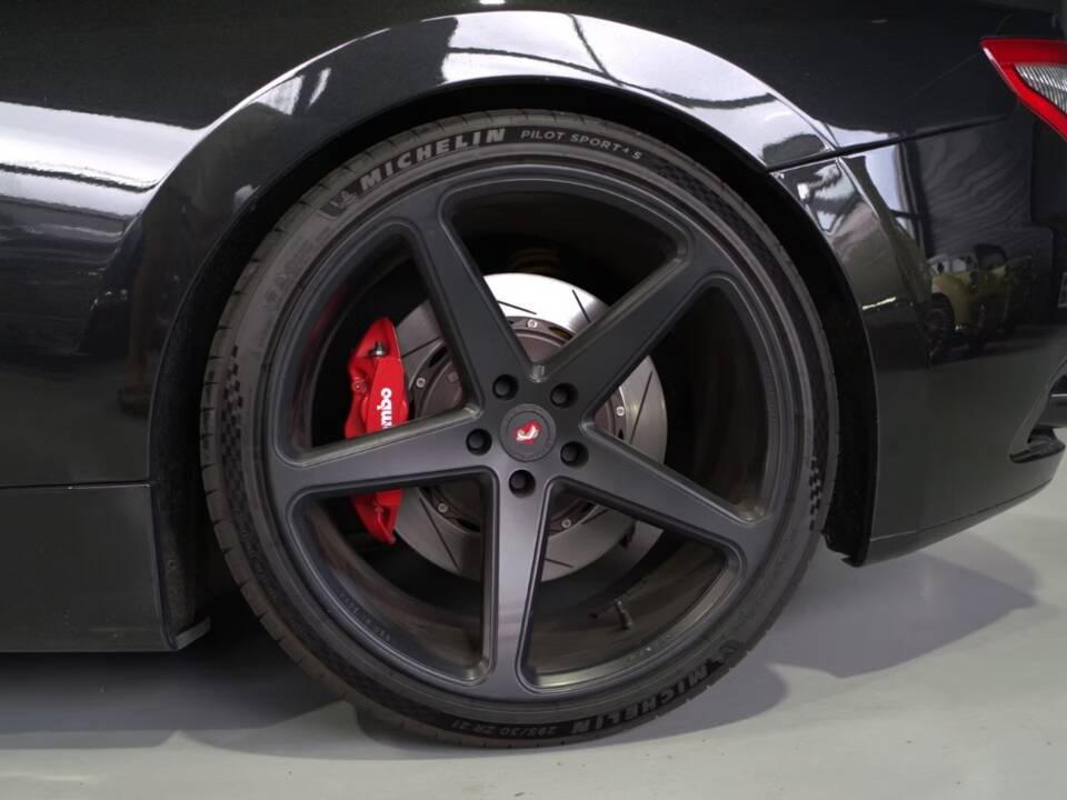 Image 28/34 of Maserati GranTurismo Sport (2014)