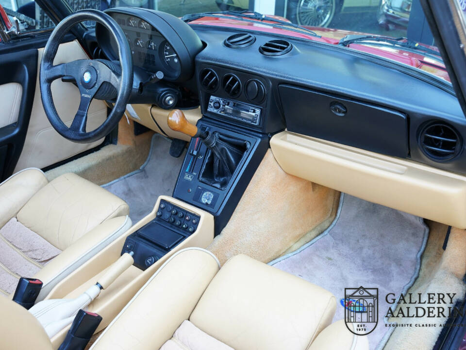 Imagen 40/50 de Alfa Romeo 2.0 Spider (1991)