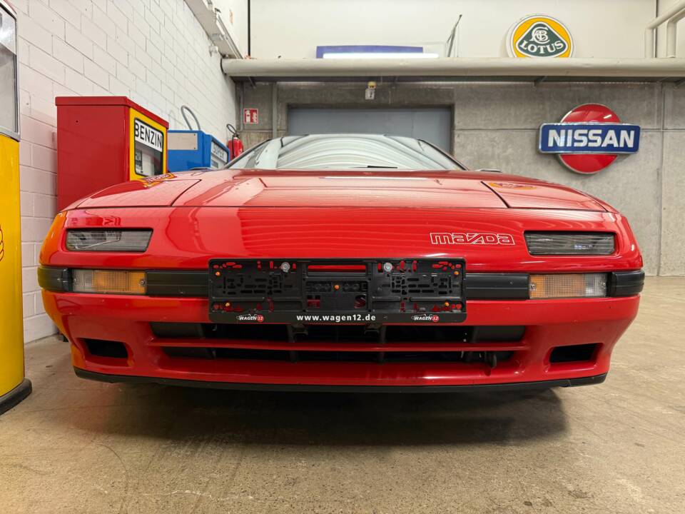 Afbeelding 3/15 van Mazda RX-7 Turbo (1987)