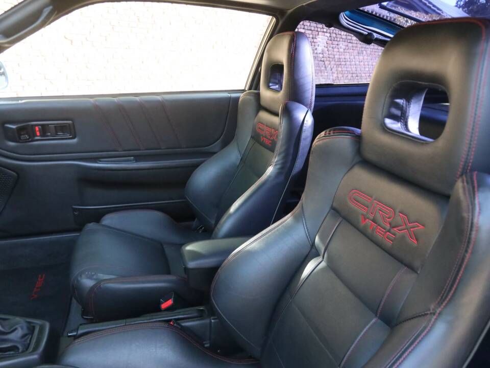 Bild 24/50 von Honda CRX 1.6 VTi (1992)