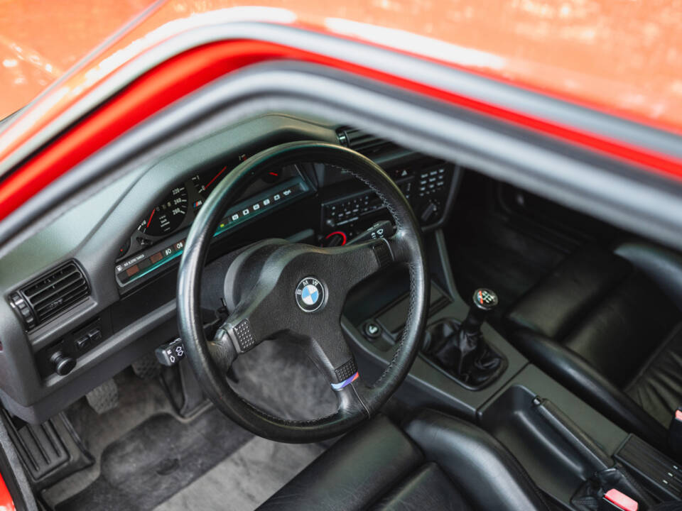 Image 10/50 of BMW M3 (1987)