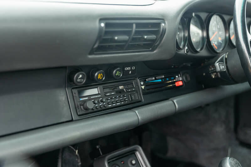 Afbeelding 14/50 van Porsche 911 Turbo 3.3 (1989)