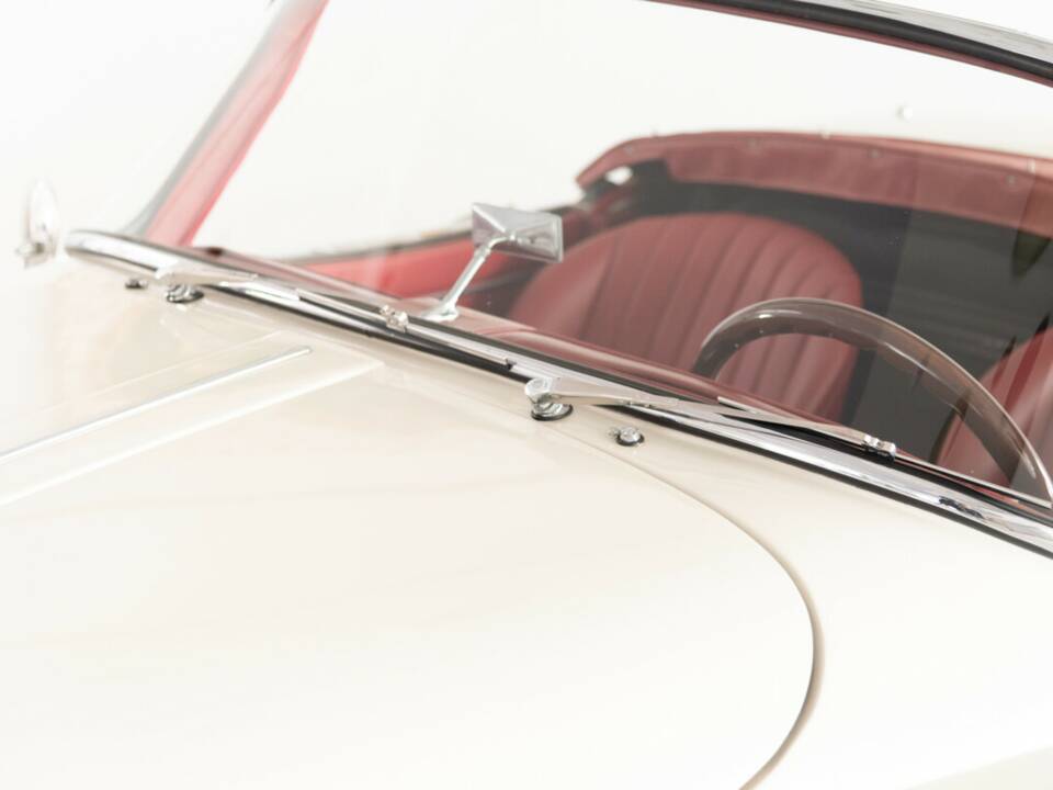 Bild 18/45 von Jaguar XK 150 3.4 S OTS (1958)