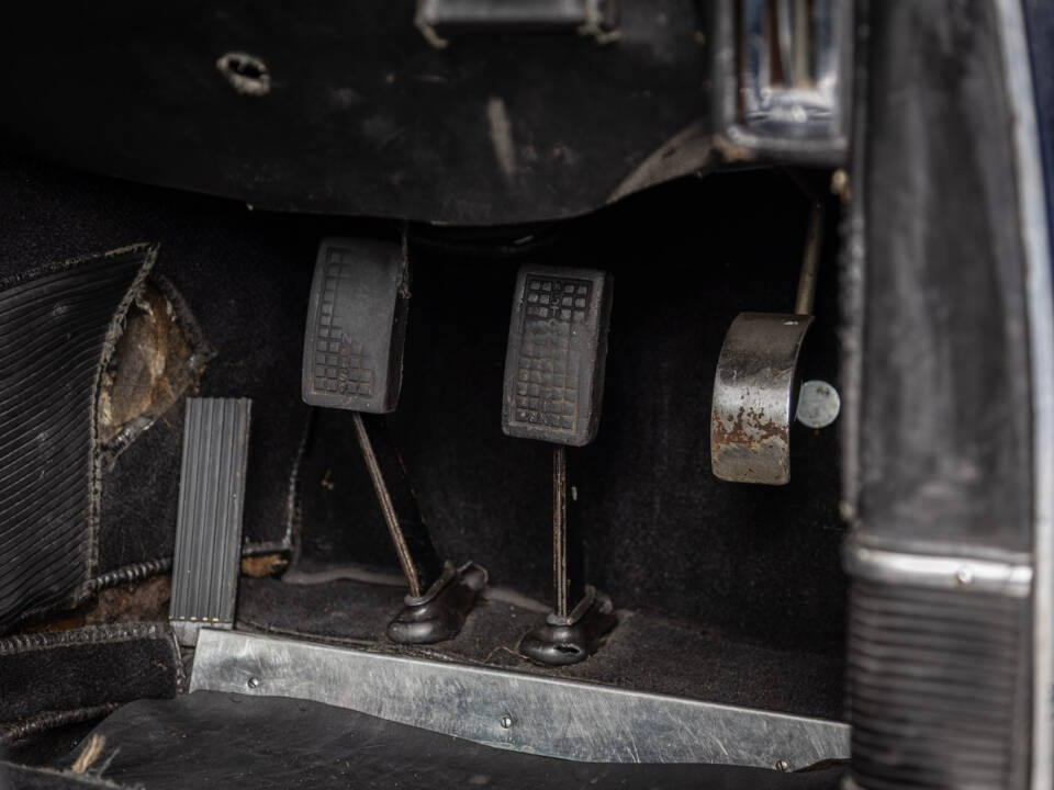 Image 46/72 de Aston Martin DB 4 (1962)
