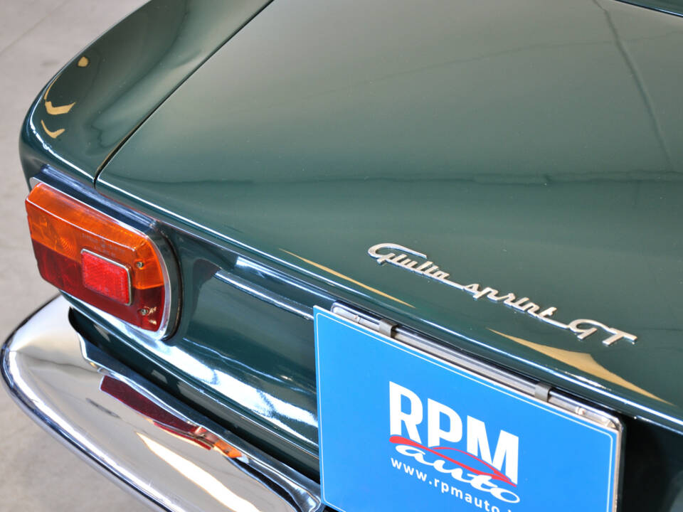 Image 48/65 of Alfa Romeo Giulia 1600 Sprint GT (1964)