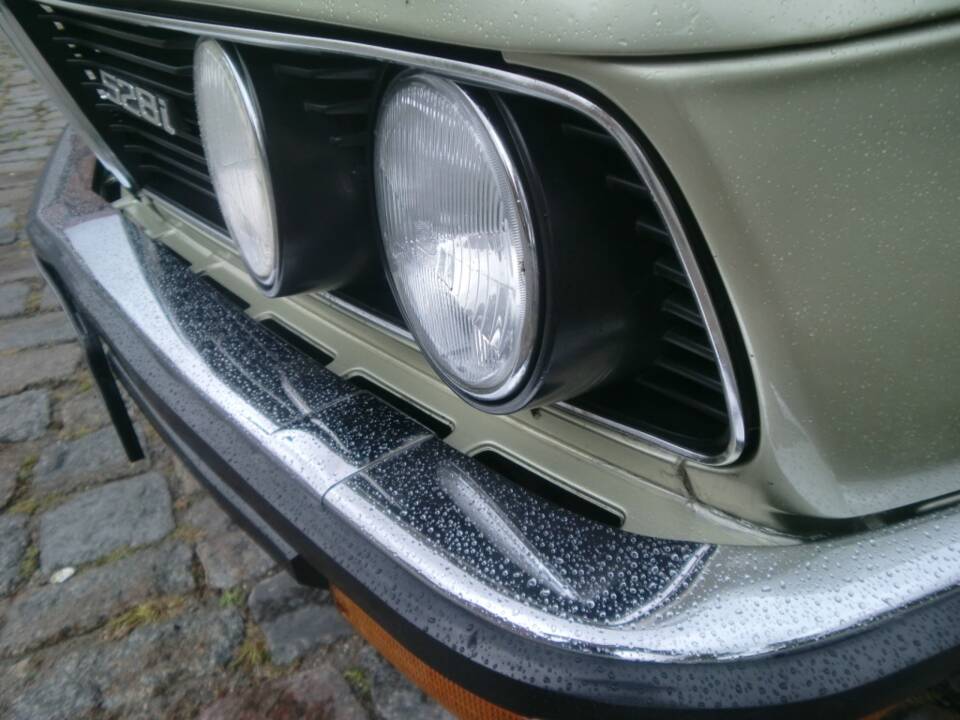 Image 17/18 de BMW 528i (1980)