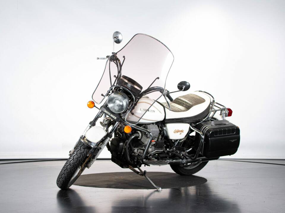 Bild 8/44 von Moto Guzzi California II (1983)