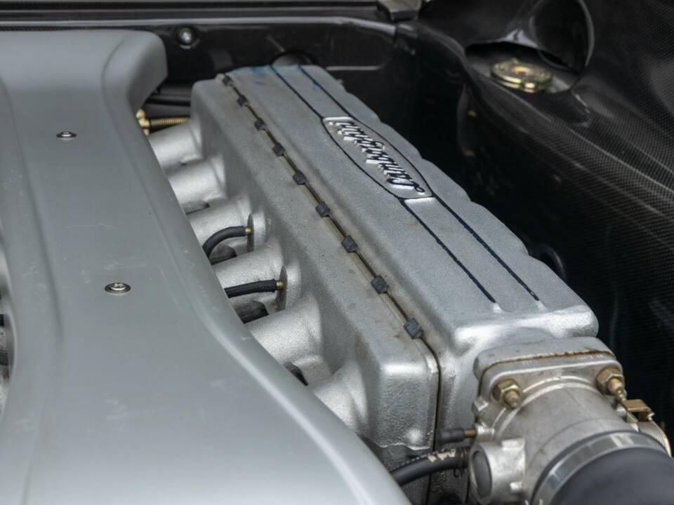 Imagen 31/50 de Lamborghini Diablo VT 6.0 (2001)