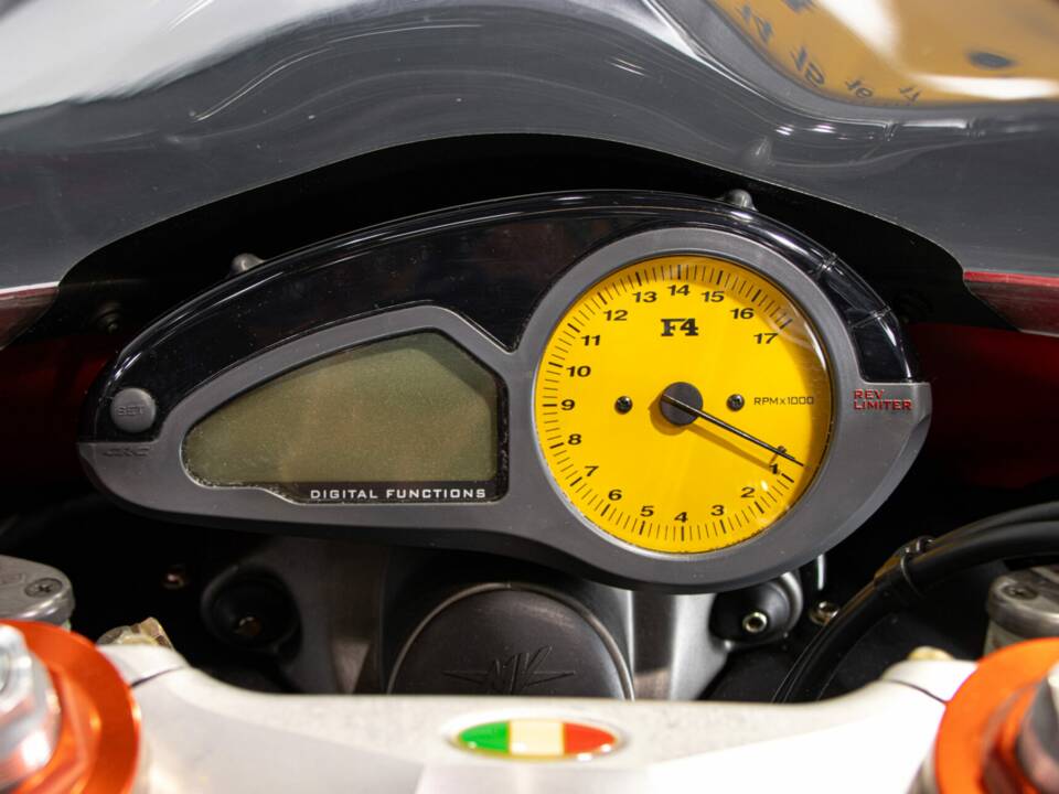 Bild 45/50 von MV Agusta F4 750 S (2000)