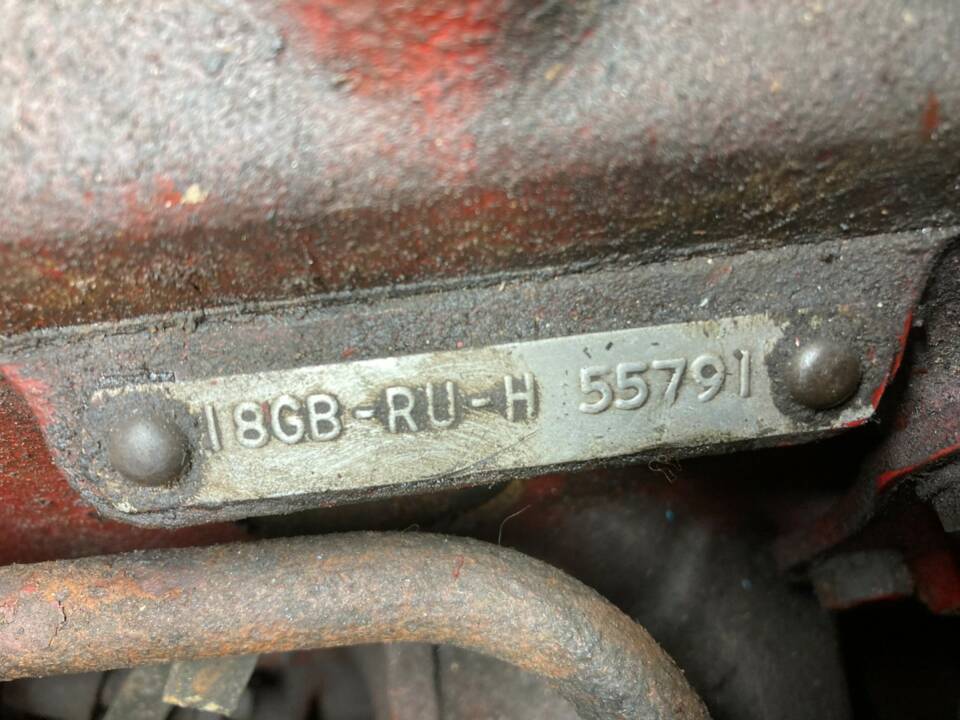 Image 27/34 of MG MGB GT (1970)