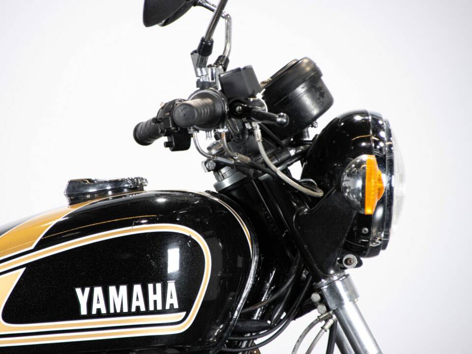 Bild 31/50 von Yamaha TX 500 (1976)