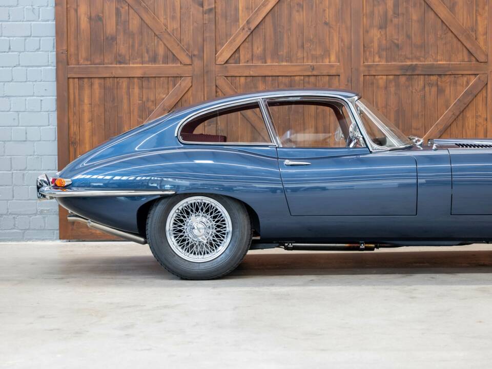 Afbeelding 11/40 van Jaguar E-Type 3.8 (1962)