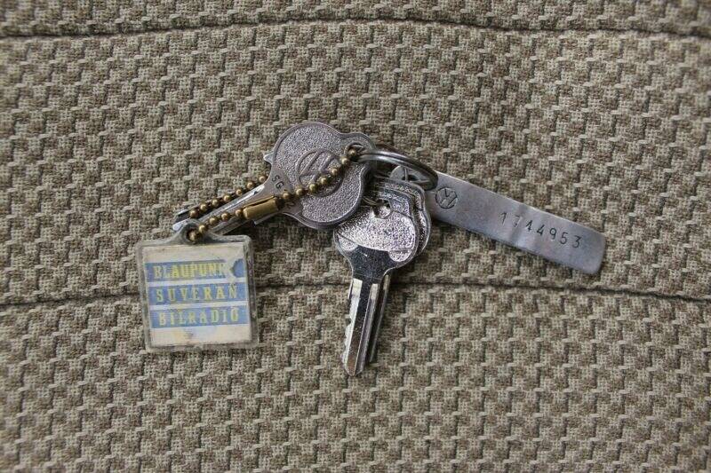 Image 13/52 of Volkswagen Beetle 1200 Export "Dickholmer" (1957)