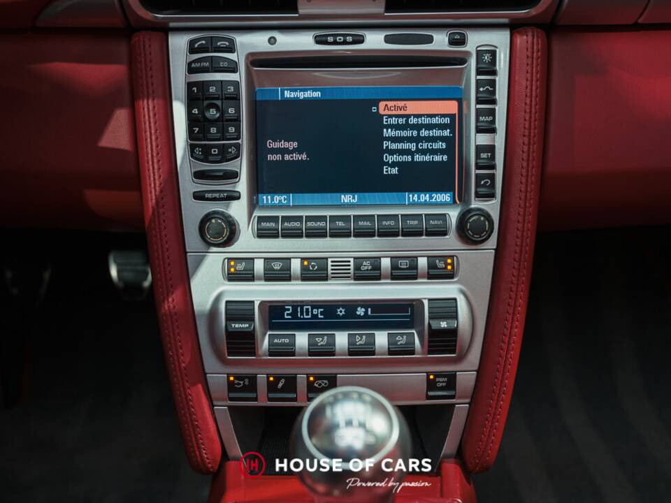 Afbeelding 22/24 van Porsche 911 Targa 4S (2007)