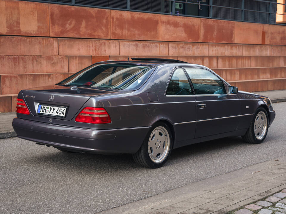 Image 18/27 of Mercedes-Benz CL 420 (1996)