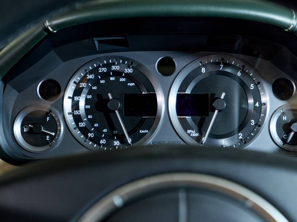 Bild 18/52 von Aston Martin DB 9 Volante (2006)