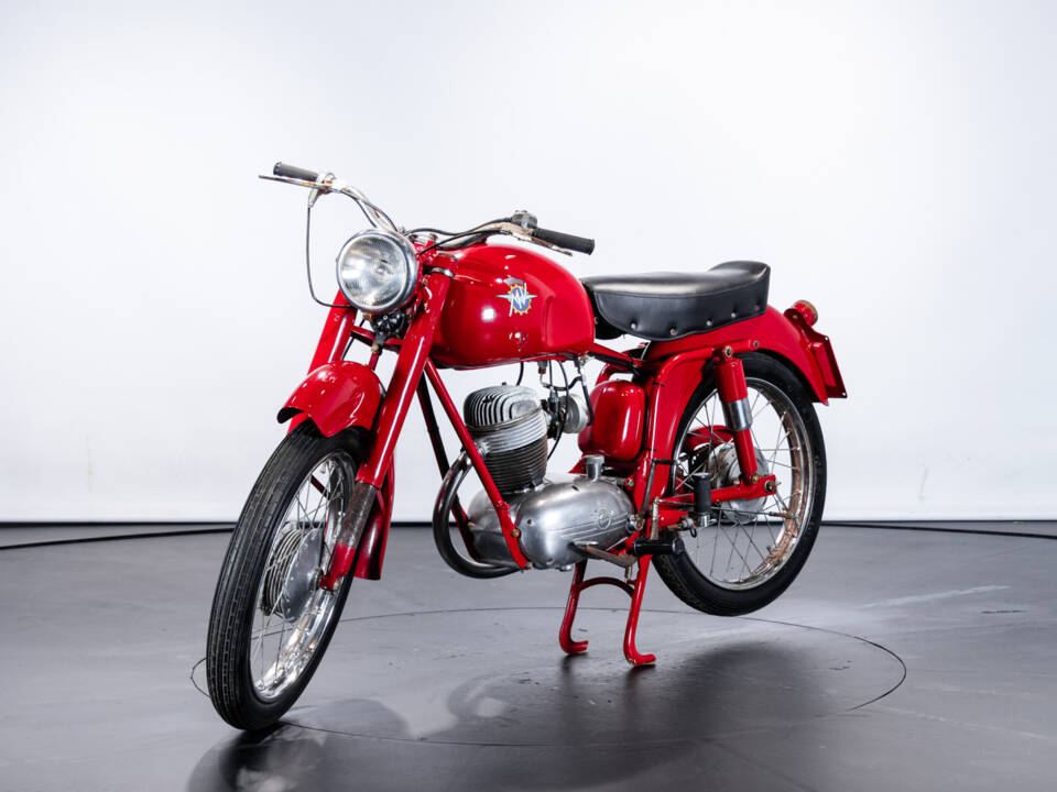 Image 6/24 of MV Agusta DUMMY (1955)