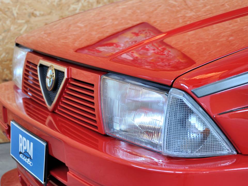 Image 10/50 de Alfa Romeo 75 1.8 Turbo Evoluzione (1987)
