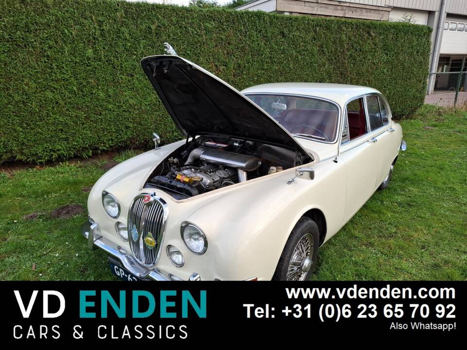 Bild 36/66 von Jaguar S-Type 3.4 (1964)