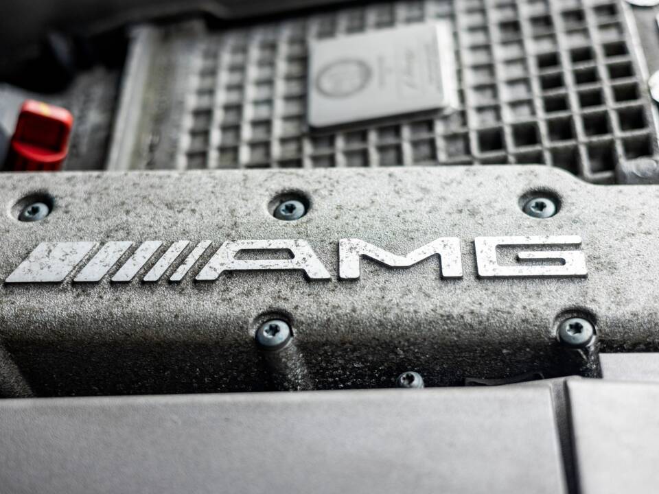 Bild 39/50 von Mercedes-Benz SL 55 AMG (2004)