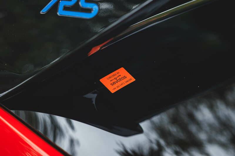 Image 17/50 of Ford Focus RS (2018)