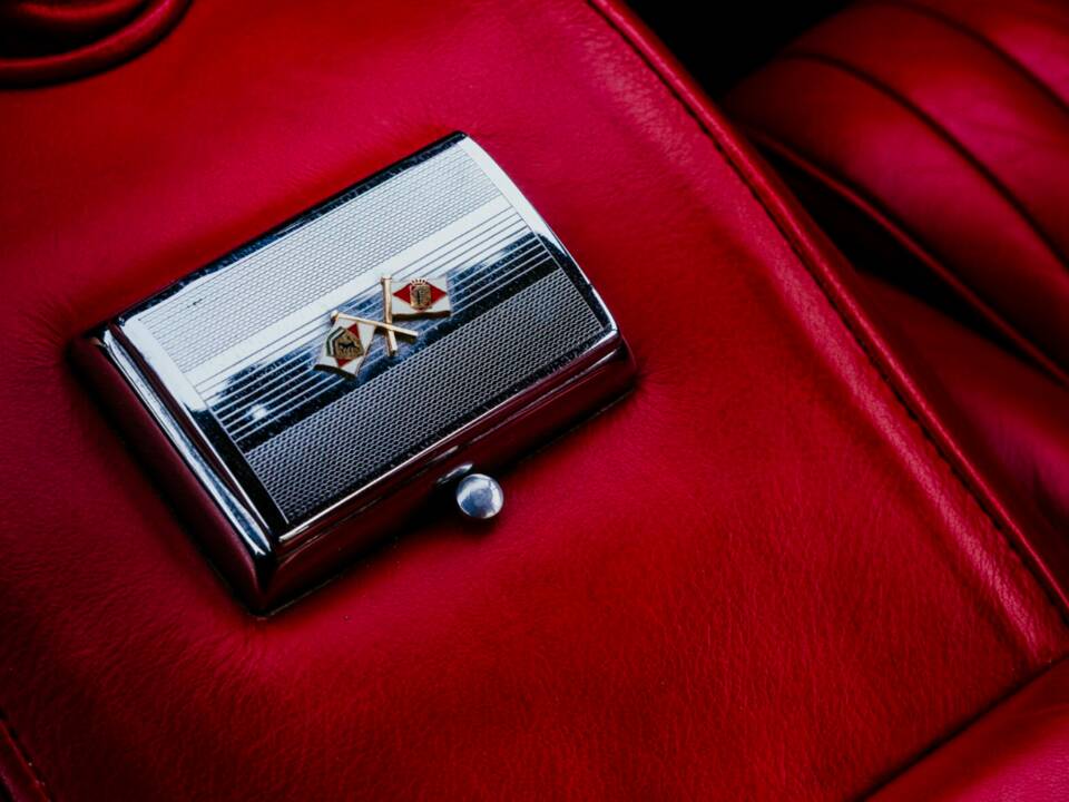Image 15/50 of Ferrari 250 GT Berlinetta Lusso (1963)