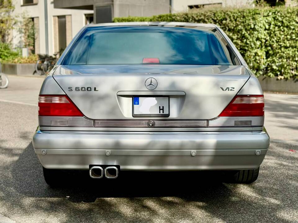 Bild 13/46 von Mercedes-Benz S 600 lang (1996)