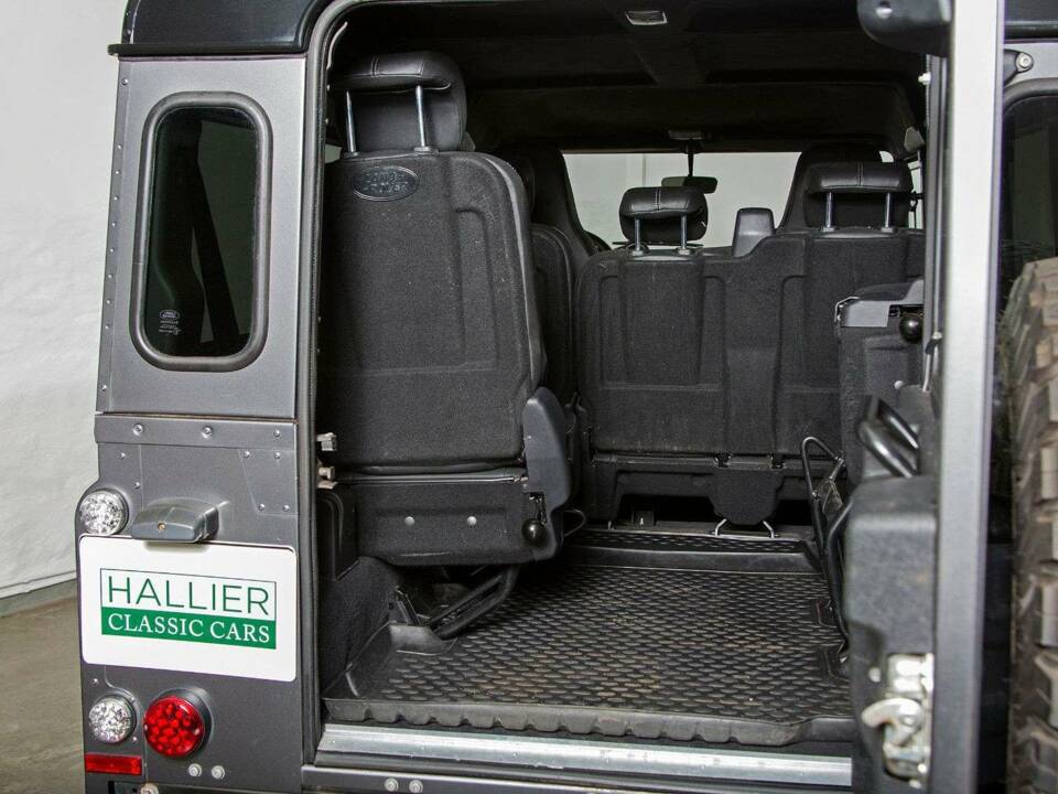Image 18/20 of Land Rover Defender 110 (2016)