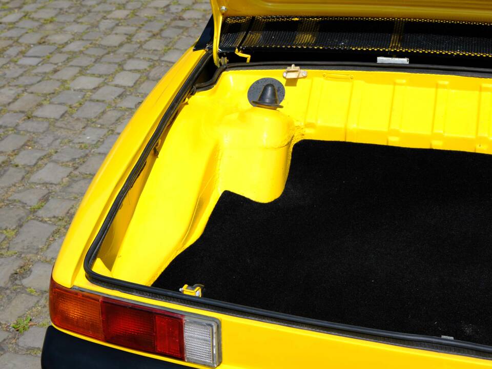 Image 64/88 of Porsche 914/4  2.0 (1976)