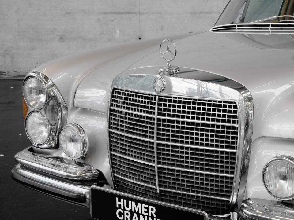 Immagine 14/50 di Mercedes-Benz 300 SEL 6.3 (1968)