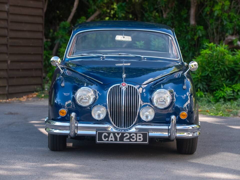 Bild 20/50 von Jaguar Mk II 2.4 (1964)