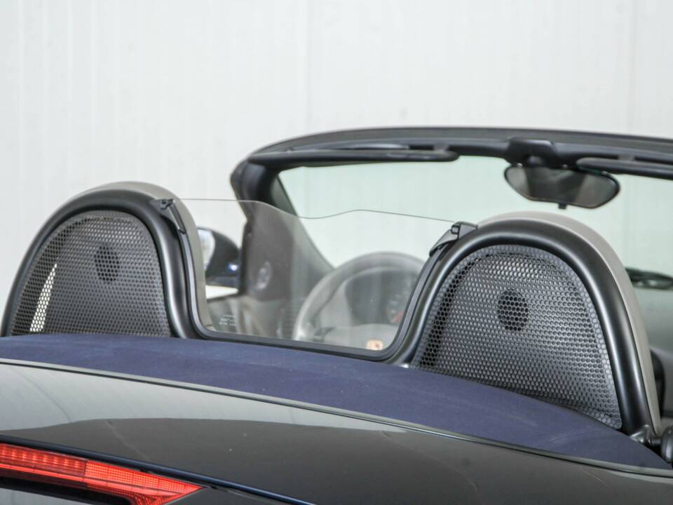 Image 30/50 of Porsche Boxster (2005)