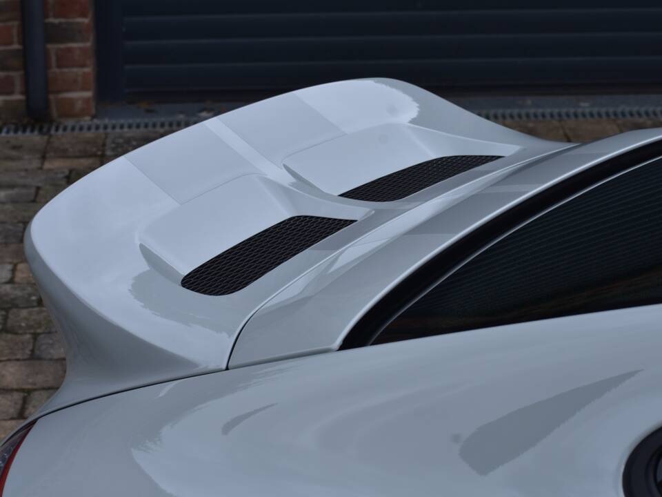 Image 23/50 of Porsche 911 Sport Classic (2010)