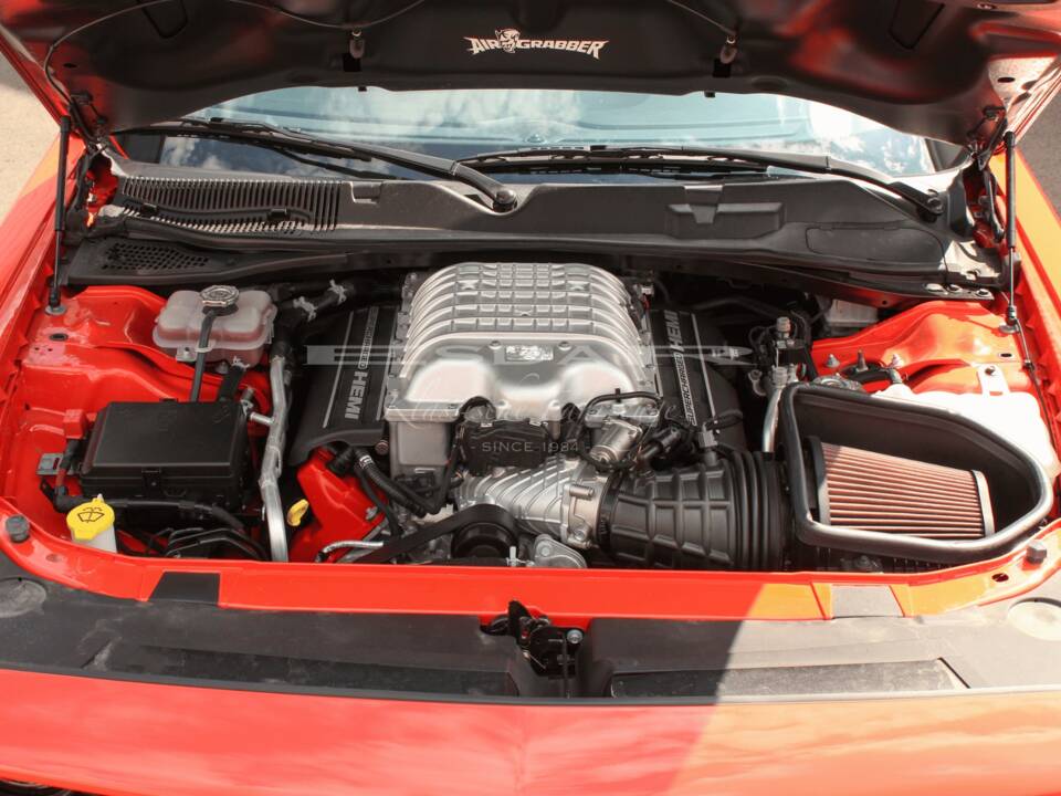 Image 36/40 of Dodge Challenger SRT Demon (2018)