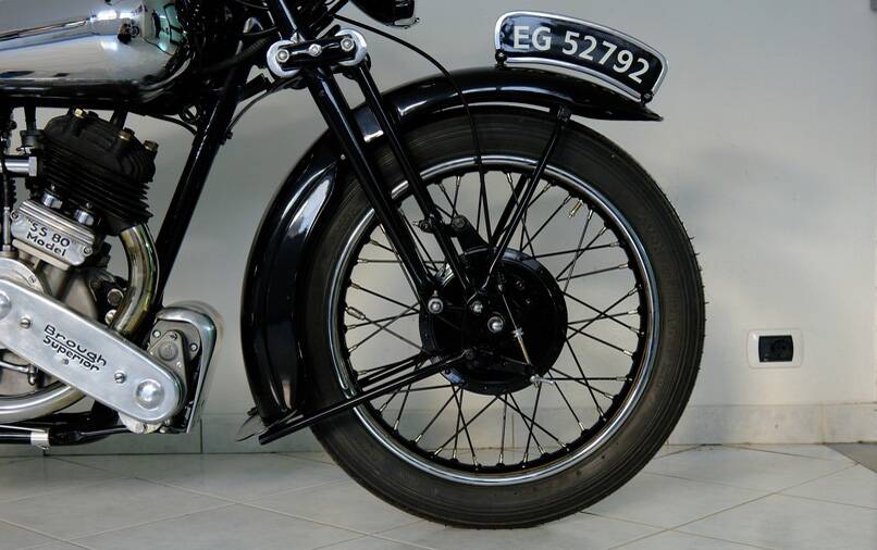 Immagine 2/89 di Brough-Superior SS 80 (1939)