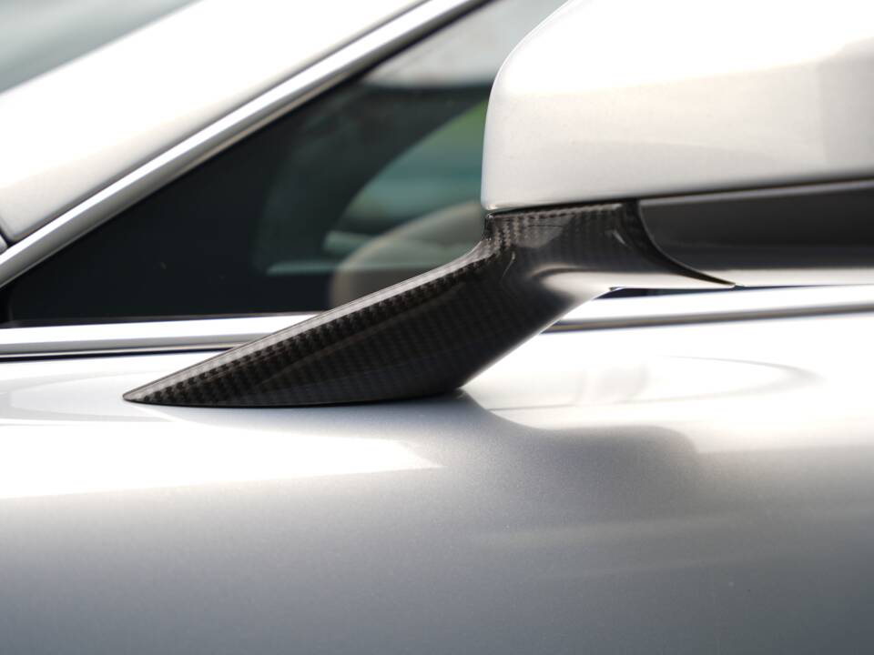 Image 48/50 of Aston Martin Vanquish (2014)