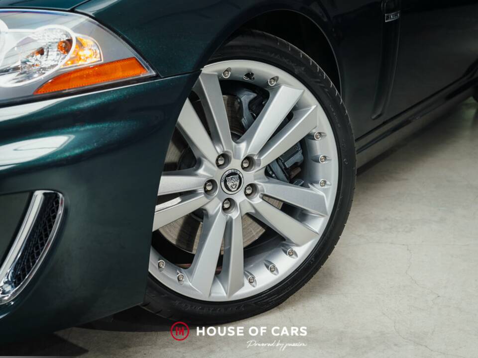 Afbeelding 11/25 van Jaguar XKR (2010)