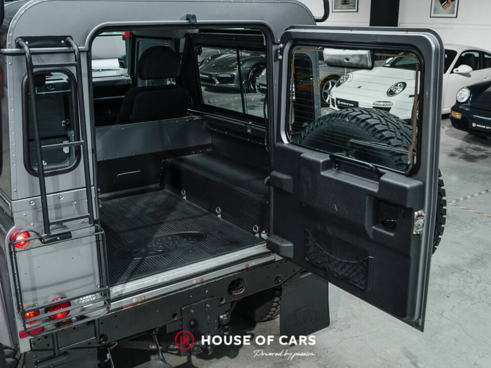 Image 14/25 of Land Rover Defender 90 (2013)