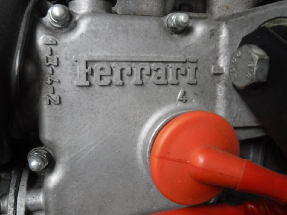 Bild 34/50 von Ferrari Mondial Quattrovalvole (1983)